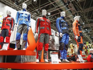 2018上海市国际夏季运动用品展览会 ()